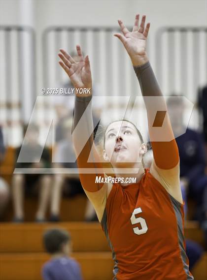 Thumbnail 3 in Grand Saline vs Mineola photogallery.