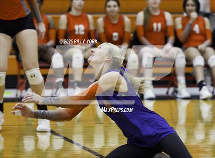 Thumbnail 1 in Grand Saline vs Mineola photogallery.