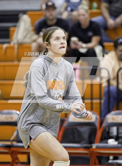 Thumbnail 3 in Grand Saline vs Mineola photogallery.
