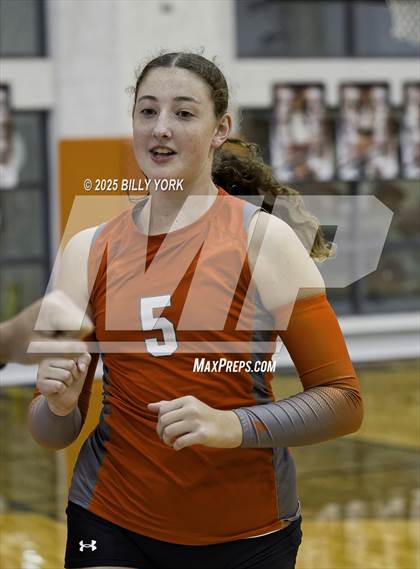 Thumbnail 3 in Grand Saline vs Mineola photogallery.