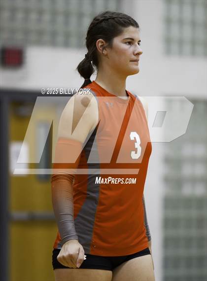 Thumbnail 2 in Grand Saline vs Mineola photogallery.
