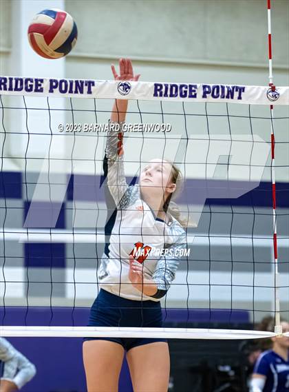 Thumbnail 3 in Bridgeland @ Ridge Point photogallery.
