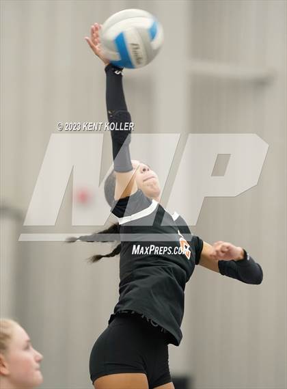 Thumbnail 1 in Flushing vs. Grandville (Beast of the East) photogallery.