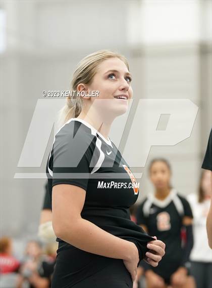 Thumbnail 2 in Flushing vs. Grandville (Beast of the East) photogallery.