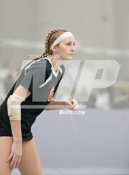 Thumbnail 2 in Flushing vs. Grandville (Beast of the East) photogallery.