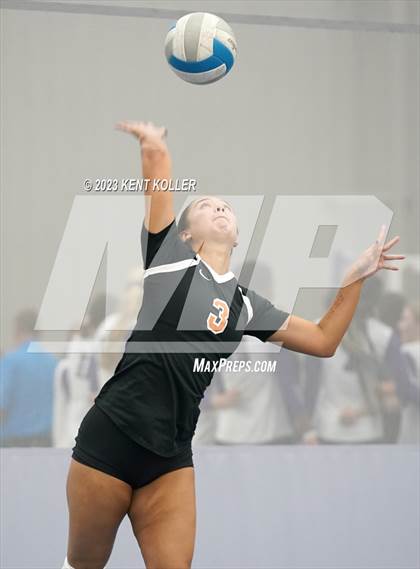Thumbnail 1 in Flushing vs. Grandville (Beast of the East) photogallery.