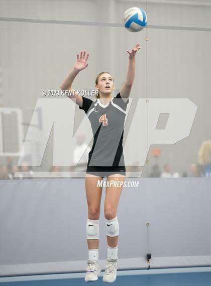 Thumbnail 3 in Flushing vs. Grandville (Beast of the East) photogallery.
