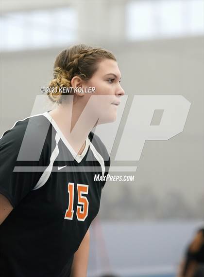 Thumbnail 2 in Flushing vs. Grandville (Beast of the East) photogallery.