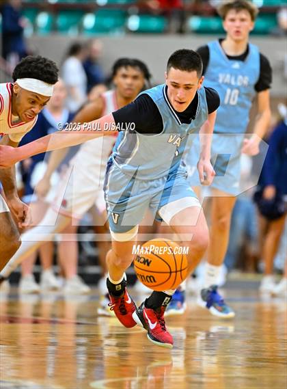Thumbnail 1 in Valor Christian vs. Rangeview (CHSAA 6A Final Four) photogallery.