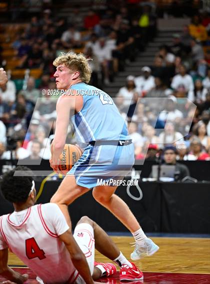 Thumbnail 3 in Valor Christian vs. Rangeview (CHSAA 6A Final Four) photogallery.