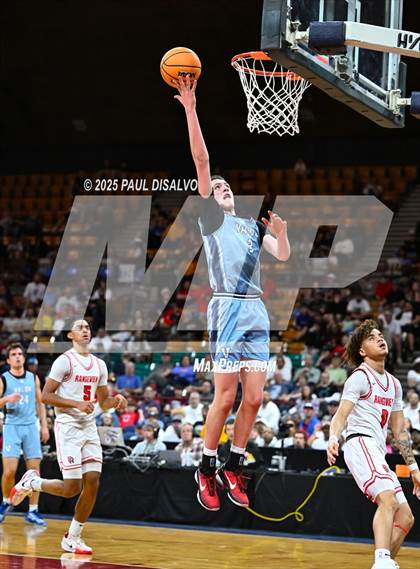 Thumbnail 1 in Valor Christian vs. Rangeview (CHSAA 6A Final Four) photogallery.