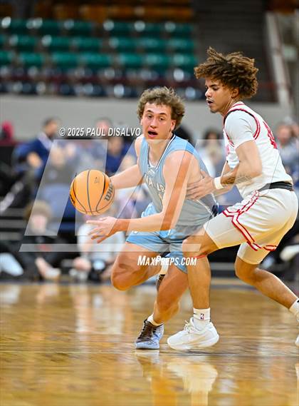 Thumbnail 1 in Valor Christian vs. Rangeview (CHSAA 6A Final Four) photogallery.