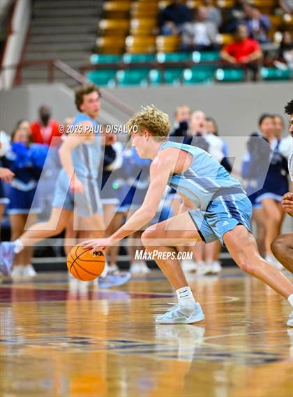 Thumbnail 1 in Valor Christian vs. Rangeview (CHSAA 6A Final Four) photogallery.