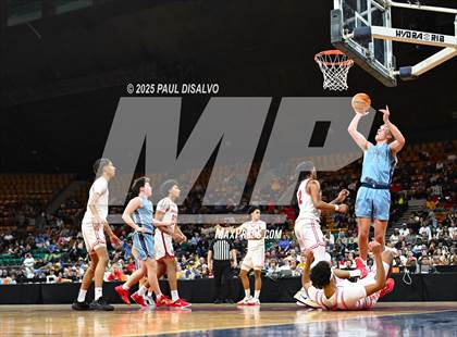 Thumbnail 1 in Valor Christian vs. Rangeview (CHSAA 6A Final Four) photogallery.