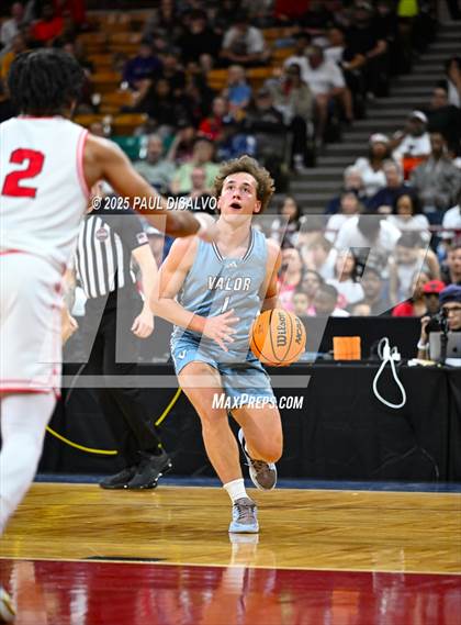 Thumbnail 2 in Valor Christian vs. Rangeview (CHSAA 6A Final Four) photogallery.