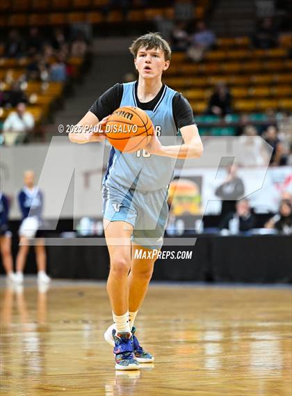 Thumbnail 2 in Valor Christian vs. Rangeview (CHSAA 6A Final Four) photogallery.