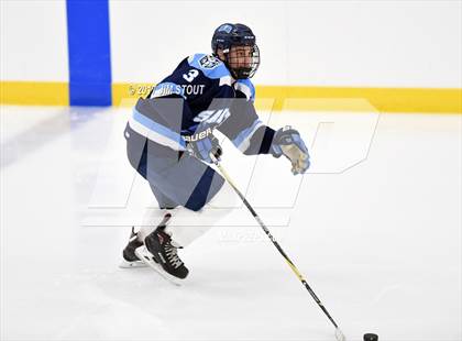 Thumbnail 2 in Canterbury vs. Pomfret (Lawrence Piatelli Jamboree) photogallery.