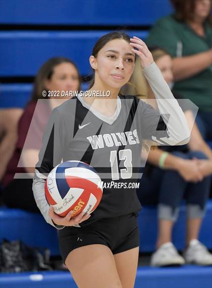 Thumbnail 1 in Desert Mountain vs. Rancho (Nike TOC Southwest) photogallery.