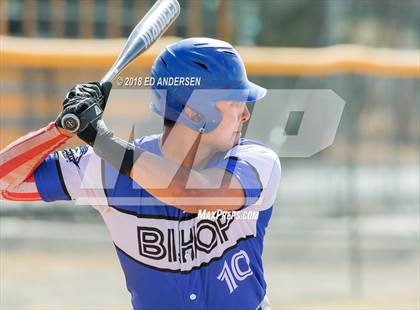 Thumbnail 3 in Bishop Union vs. Yerington (Yerington Tournament) photogallery.