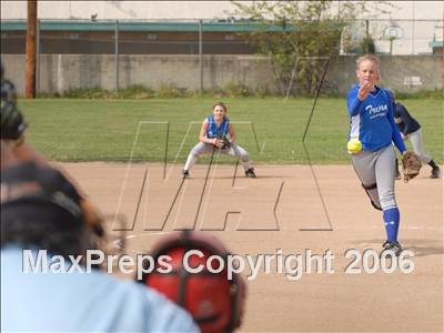 Thumbnail 1 in Upland Christian @ La Verne Lutheran photogallery.