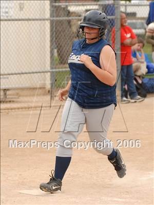 Thumbnail 3 in Upland Christian @ La Verne Lutheran photogallery.