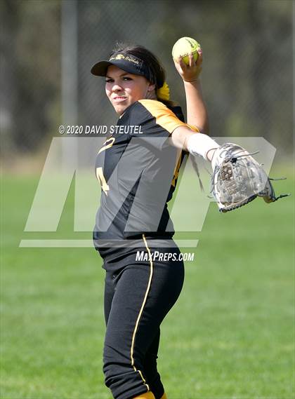 Thumbnail 3 in Franklin vs. Del Oro (Pre-Season T.O.C.) photogallery.