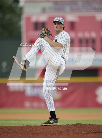 Thumbnail 1 in 44th Annual FACA East All-Stars vs West All-Stars photogallery.