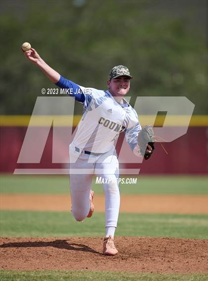 Thumbnail 1 in 44th Annual FACA East All-Stars vs West All-Stars photogallery.