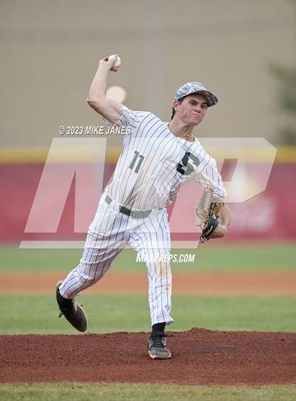 Thumbnail 3 in 44th Annual FACA East All-Stars vs West All-Stars photogallery.