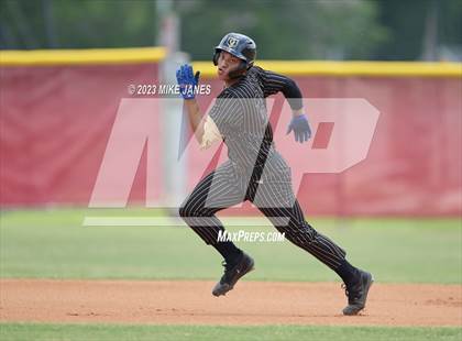 Thumbnail 2 in 44th Annual FACA East All-Stars vs West All-Stars photogallery.