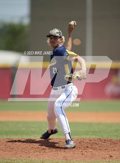 Thumbnail 1 in 44th Annual FACA East All-Stars vs West All-Stars photogallery.