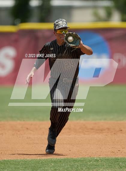 Thumbnail 3 in 44th Annual FACA East All-Stars vs West All-Stars photogallery.