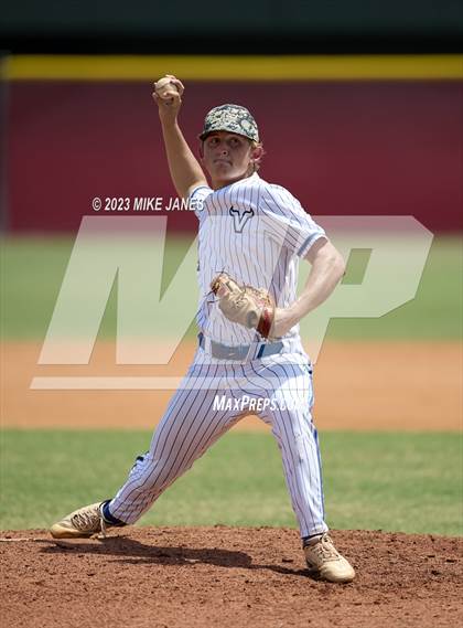 Thumbnail 2 in 44th Annual FACA East All-Stars vs West All-Stars photogallery.