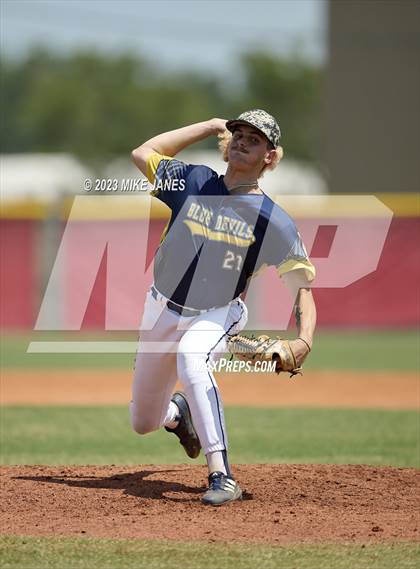 Thumbnail 1 in 44th Annual FACA East All-Stars vs West All-Stars photogallery.