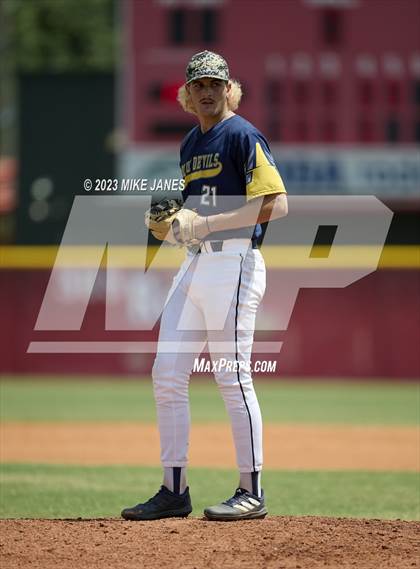 Thumbnail 1 in 44th Annual FACA East All-Stars vs West All-Stars photogallery.