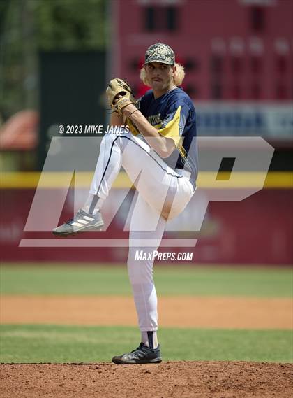 Thumbnail 2 in 44th Annual FACA East All-Stars vs West All-Stars photogallery.