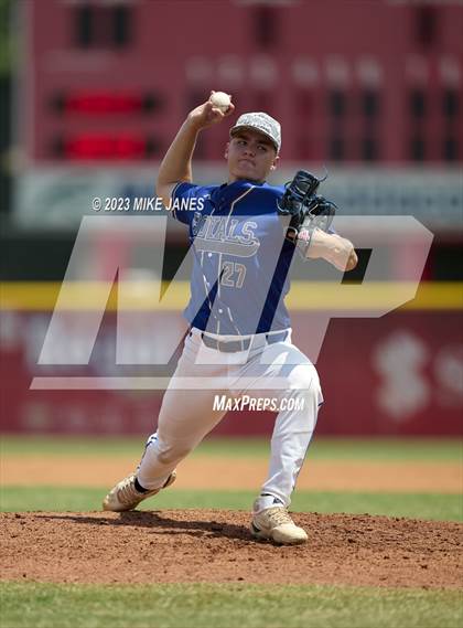 Thumbnail 2 in 44th Annual FACA East All-Stars vs West All-Stars photogallery.