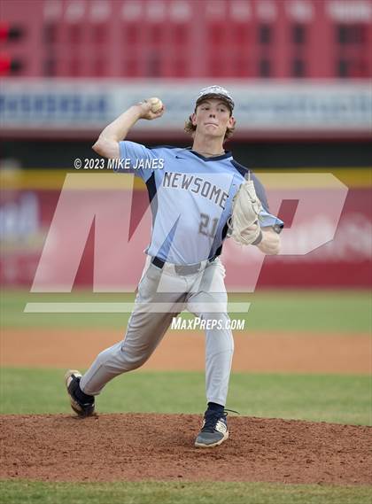 Thumbnail 1 in 44th Annual FACA East All-Stars vs West All-Stars photogallery.