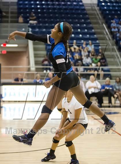 Thumbnail 1 in Lake Ridge @ Mansfield Summit photogallery.