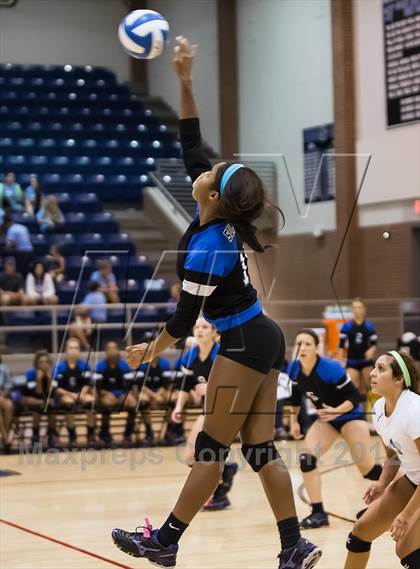 Thumbnail 1 in Lake Ridge @ Mansfield Summit photogallery.