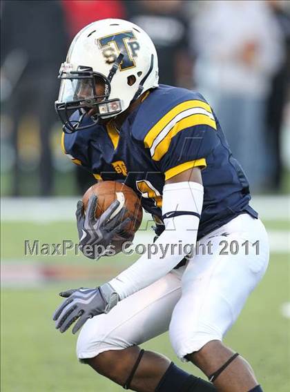 Thumbnail 3 in Trinity vs. Stony Point (5A Division 1 Semifinals) photogallery.