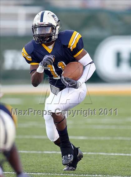 Thumbnail 2 in Trinity vs. Stony Point (5A Division 1 Semifinals) photogallery.