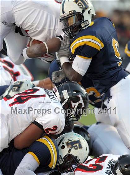 Thumbnail 1 in Trinity vs. Stony Point (5A Division 1 Semifinals) photogallery.