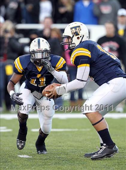 Thumbnail 3 in Trinity vs. Stony Point (5A Division 1 Semifinals) photogallery.