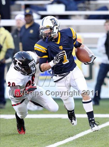 Thumbnail 3 in Trinity vs. Stony Point (5A Division 1 Semifinals) photogallery.
