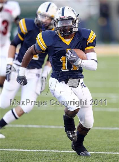 Thumbnail 3 in Trinity vs. Stony Point (5A Division 1 Semifinals) photogallery.