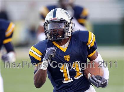 Thumbnail 1 in Trinity vs. Stony Point (5A Division 1 Semifinals) photogallery.