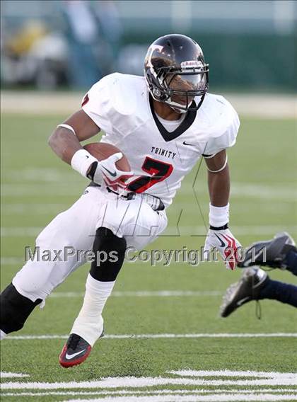 Thumbnail 3 in Trinity vs. Stony Point (5A Division 1 Semifinals) photogallery.