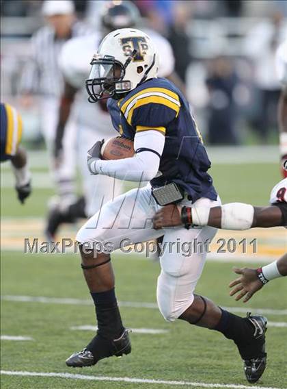 Thumbnail 3 in Trinity vs. Stony Point (5A Division 1 Semifinals) photogallery.