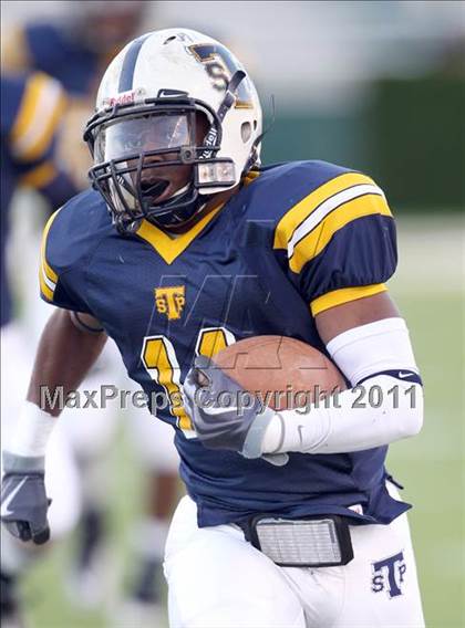 Thumbnail 3 in Trinity vs. Stony Point (5A Division 1 Semifinals) photogallery.